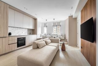 Modern 3BR 5min Walk to Monaco with Sea View - 0