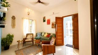 Hues Hostel by Aish - 8