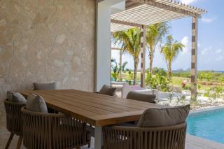 Private Pool Escape - Luminara at The Reef - 1