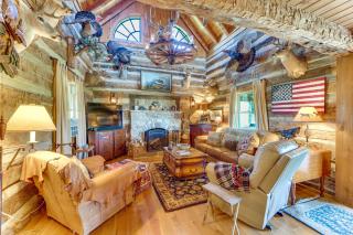 Historic Monterey Cabin on 230 Scenic Acres - 5