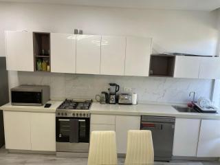 Golf Front Apartment B1, Airconditioned, Furnished , Pickup, 5 minutes Convention Centre - 3