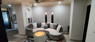 Peaceful & Stylish 2BR Apartment - Bahria Town - 9