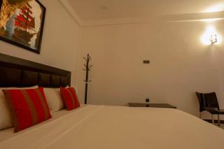 My Home Guest - 3