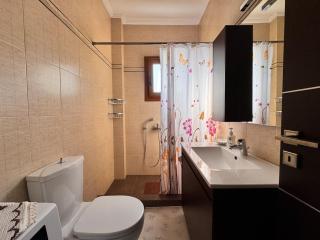 Peaceful Village Retreat - 6