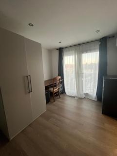 Loft family room - 1