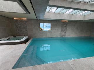 Villa for 10 people with indoor pool - 6