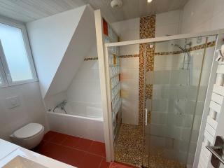 Villa for 10 people with indoor pool - 1