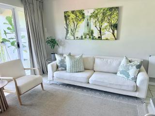 Beautiful 3 bedroom flat - 3