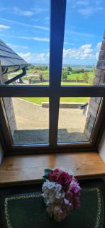 Hillstone House - 9