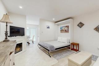 Wellington Manor 116 - 9