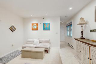 Wellington Manor 116 - 7