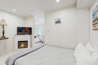 Wellington Manor 116 - 6