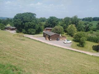 Lodge 13 Upton Lakes & Lodges Old Hill Cullompton Devon EX151RA - 3
