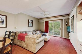 Trail View 201 at Rivergreen - 7