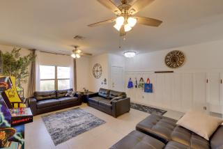 Family Home w/ Community Perks in Peoria - 5