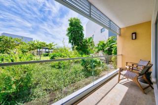 Lush Oasis in the heart of 7mile Beach Area - 2