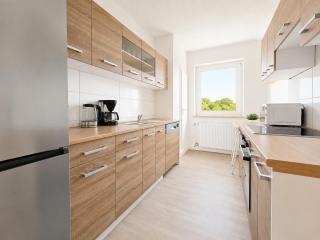Tolstov Apartments - 3 or 4 Room Apartments - 30 Min Messe DUS - 7