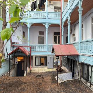 Cozy apartment in Old Tbilisi - 5
