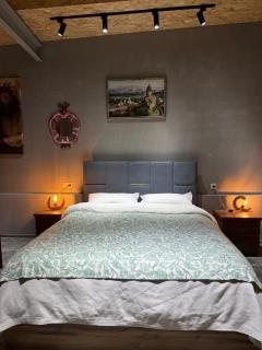 Cozy apartment in Old Tbilisi - 0