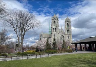 Aura Stays - Private Rooms -15 Min to Newark Airport - 3