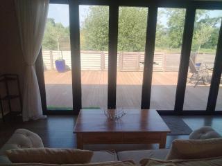 Lodge 11 Upton Lakes & Lodges Old Hill Cullompton Devon EX151RA - 4