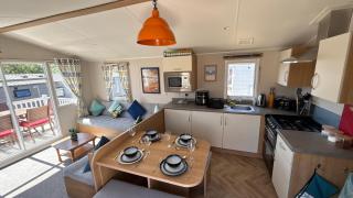 Stunning Woolacombe Seaview 3 Bedroom Caravan - 2