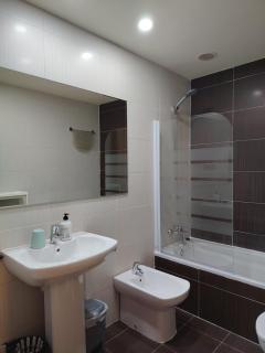 Apartamentos Chevere Naranja con Garaje - 2