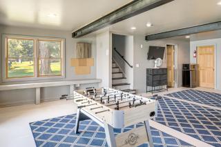 Lakefront Family Getaway on Willsboro Point! - 6