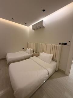 Riyadh, Qurtubah District, Wadi Al-Shawka Street, Majidya Residence 75 - 8