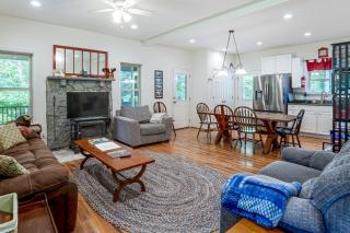 Waterfront Lake Anna Home w/ Private Dock - 8