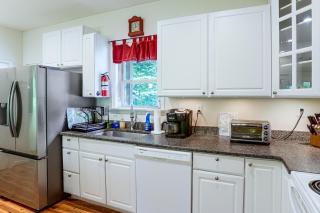 Waterfront Lake Anna Home w/ Private Dock - 3