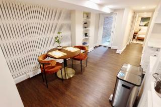 Charming Retreat on Swann - 1