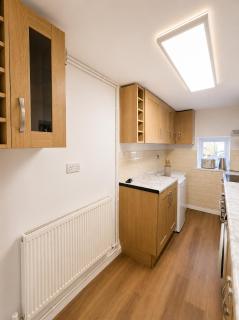 Modern 3 Bed Home Near M5 Free Street Parking - 7