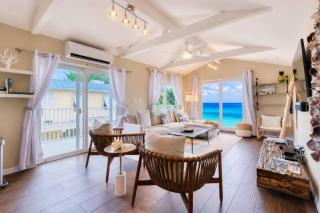 4bd Beach Villa, Private Deck on Sand - 1