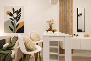 Sasha Wave 1-Bedroom with Free Private Parking - 8