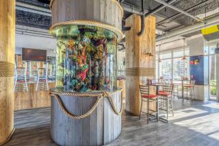 Shell Yeah at Laketown Wharf #730 by InJoy Vacations - 8