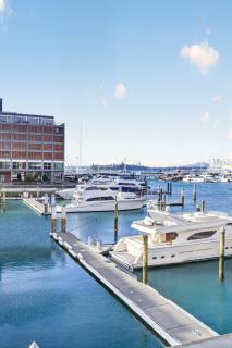 Gorgeous 2BR in Wynyard Quarter by Zodiak Stays - 7