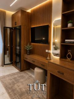 TUT Cairo Hotel & Suites - 2