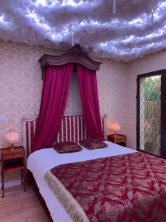 Maison du Sorcier, Escape Game, Jacuzzi, 15 min from Paris - 4
