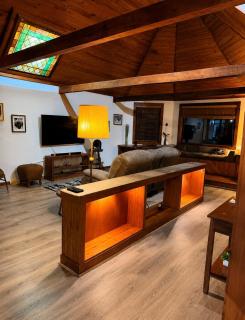 Historic Country Cabin Hot Tub Pet-Friendly - 4