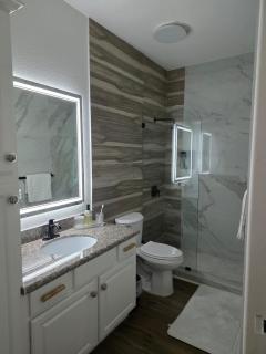 Lighthouse Beach Retreat - 3