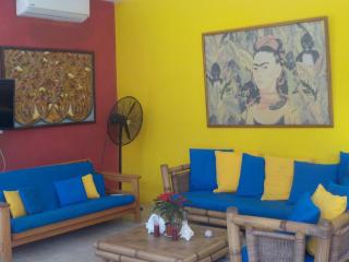 Stunning 3 Bedroom Home, 36 foot Pool, Hot Tub - 1