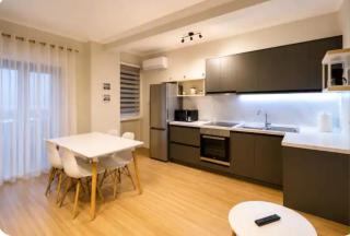 Enki's Center Apt - 2