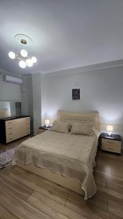 Enki's Center Apt - 1