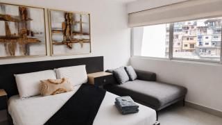 Suite Elegante con piscina y vista al cerro RF2-1007 - 1