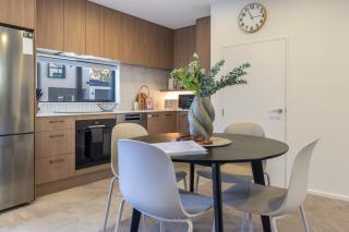 City Fringe 2BR 2BA Townhouse - Parking and EV - 7