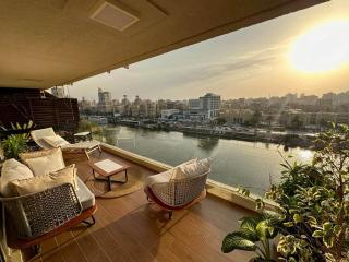 Bohemian Luxury on the Nile/ Zamalek Loft - 0