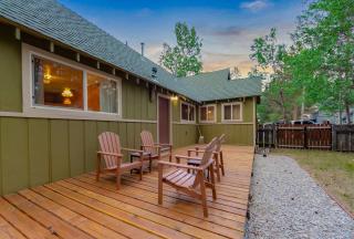 Paradise Bungalow - Cozy Cabin Escape - 7