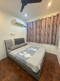 Freshly Renovated 10 pax 4BR Star Mega Mall - 6