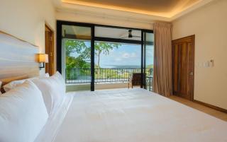 Luxury Brand New Casa Rambutan 3BR - 6
